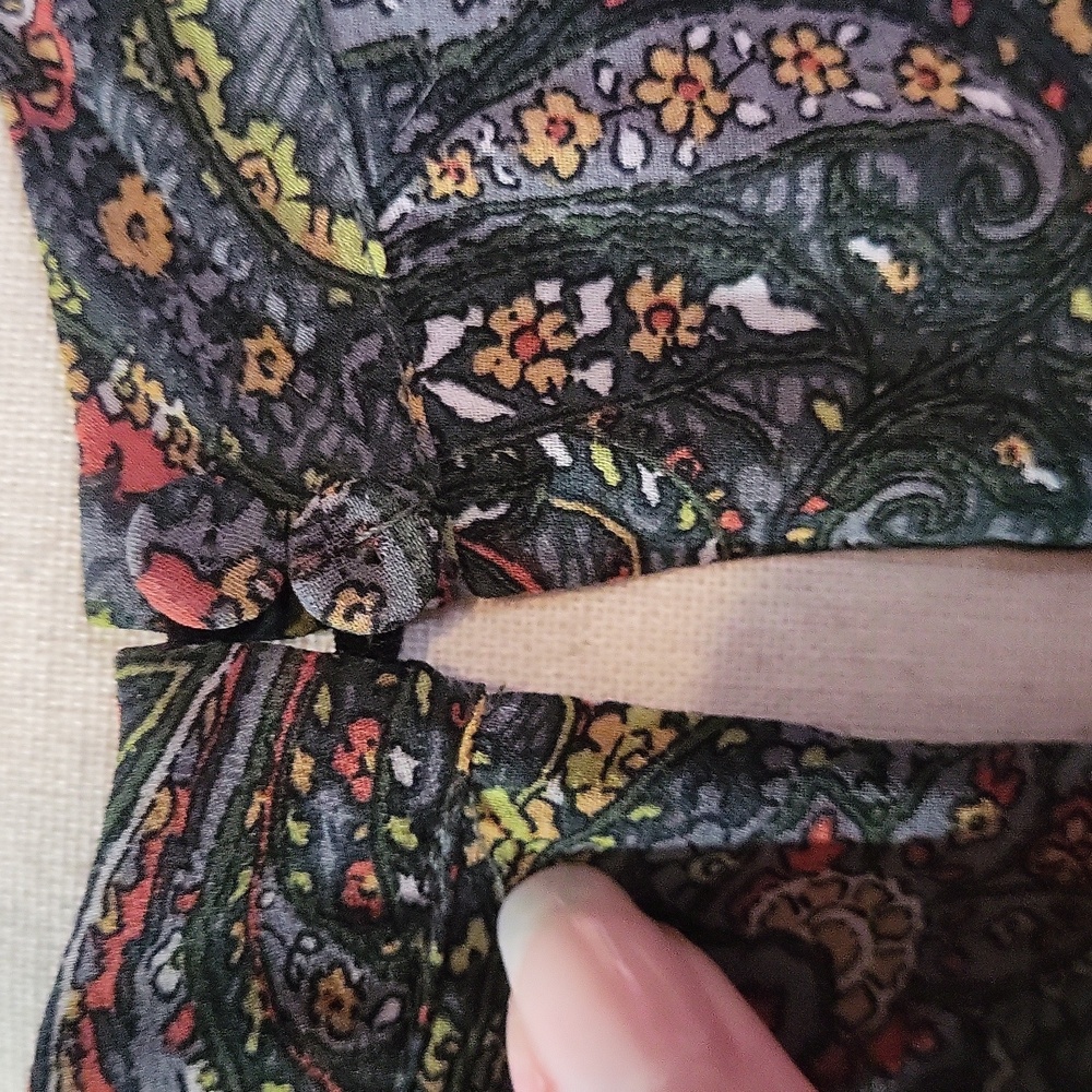 Ruff Hewn Grey Paisley Lined Dress Top with Olive and Rust Accents - Picture 10 of 14